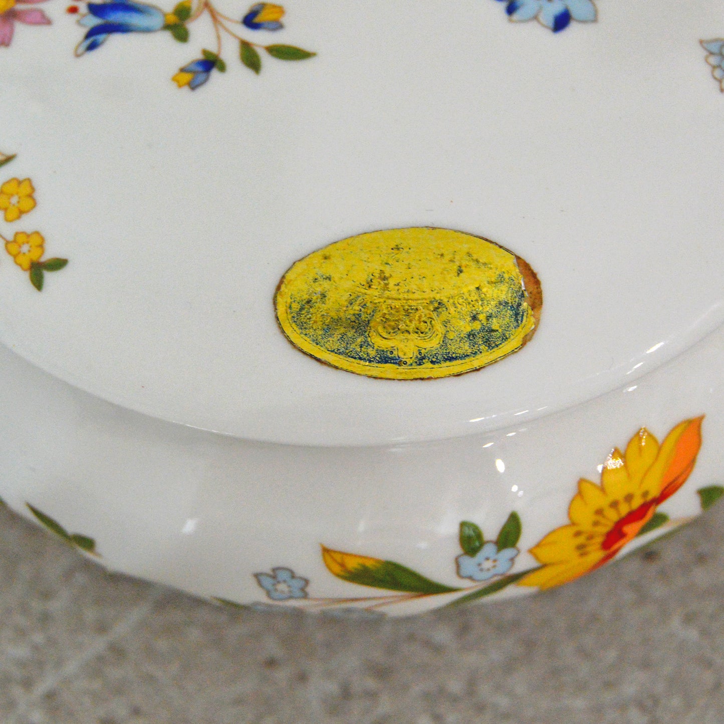Vintage Bone China Aynsley Cottage Garden Lidded Trinket Box (England, 1970s)
