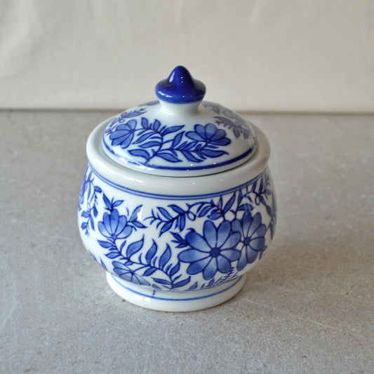 Vintage Blue and White Floral Chinoiserie Lidded Decorative Pot