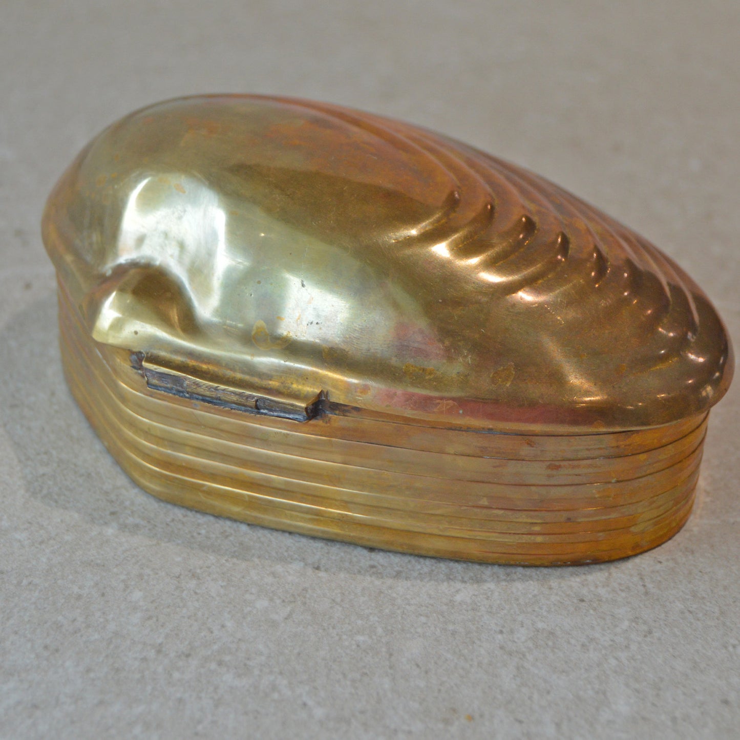 Vintage Brass Seashell Oyster Hinged Trinket Box